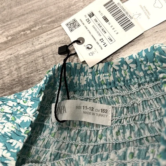 Zara Fluid Daisy Shorts - Picture 5 of 7